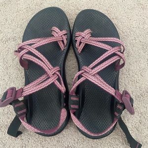 chacos